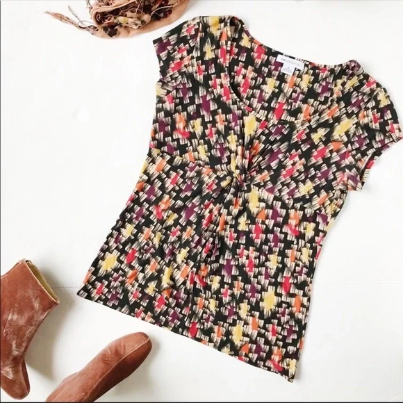 3/$20 Deal Liz Claiborne Short Sleeve Top - Picture 1 of 6